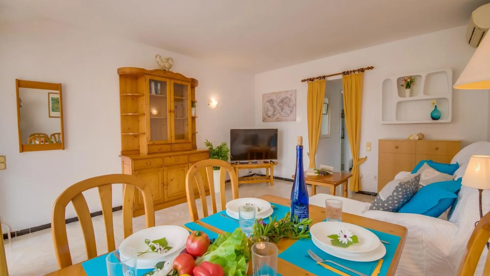 Cozy Apartment Near Alcudia Beach  Alcúdia