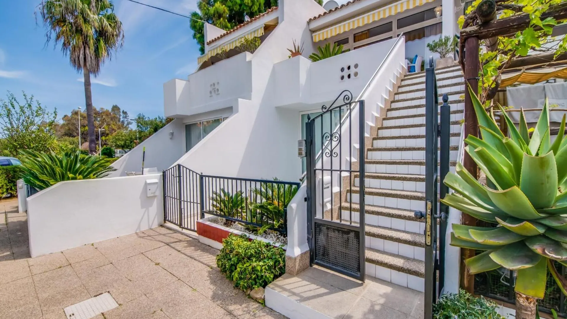 Apartment In Alcudia Near Alcudia Beach إسبانيا